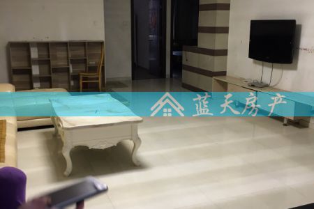 金凤名都 拎包入住
